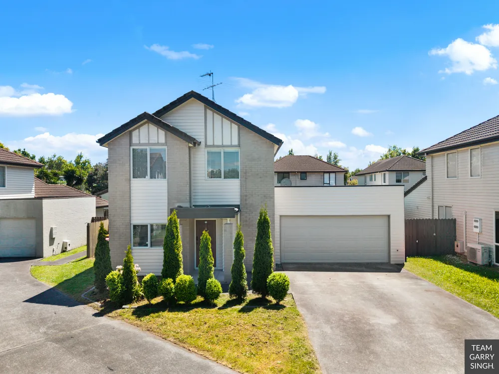 Photos of 8 Ritchie Crescent
