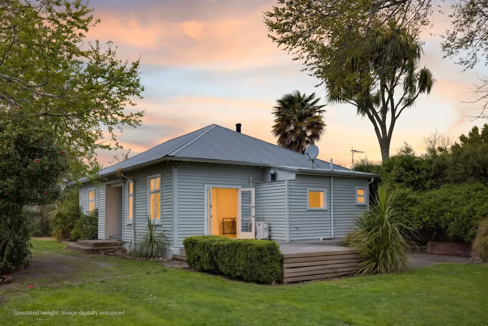 Photos of 11 Woodville Street