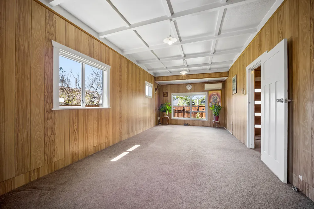 Photos of 17A Arran Street