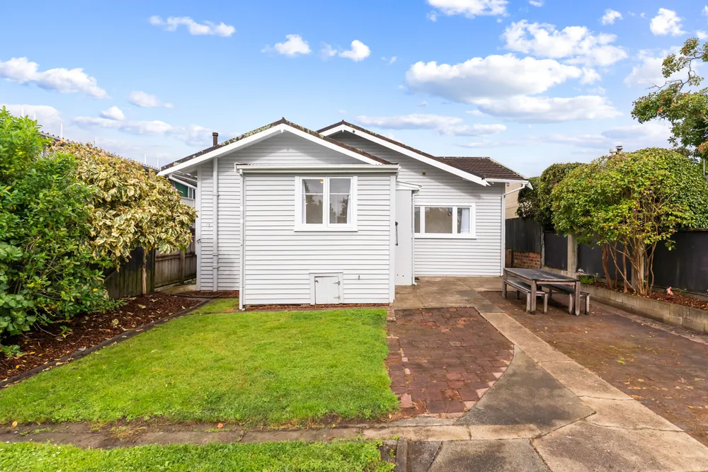 Photos of 10 Eldon Road