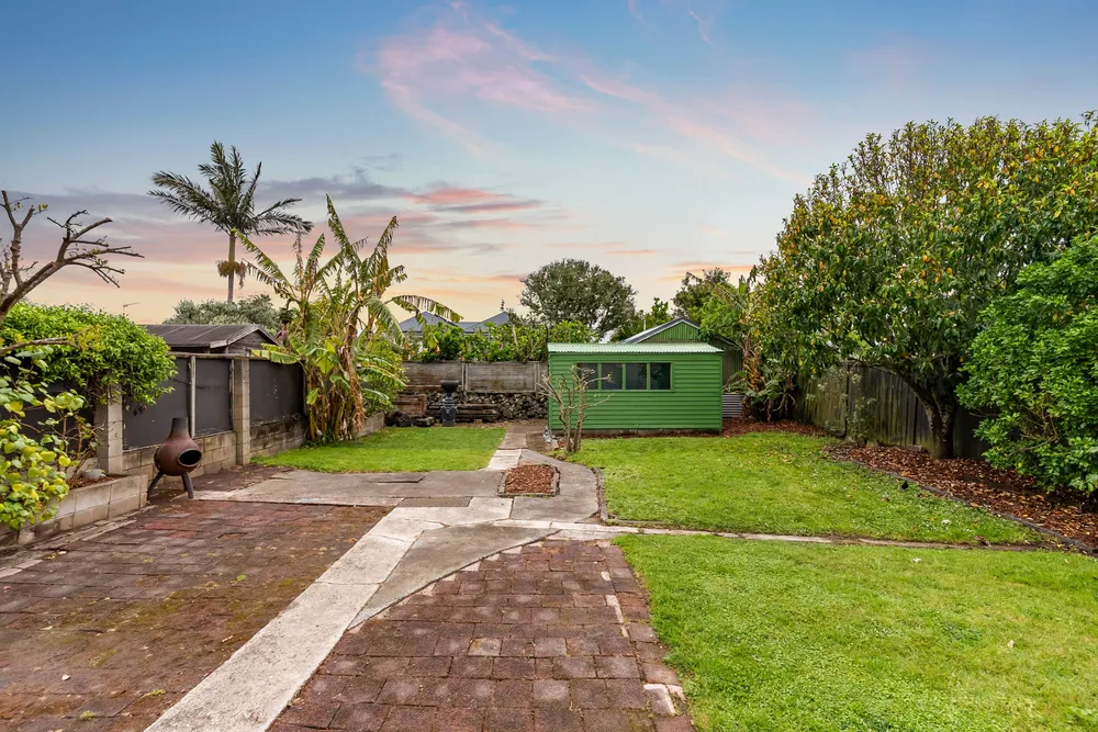 Photos of 10 Eldon Road