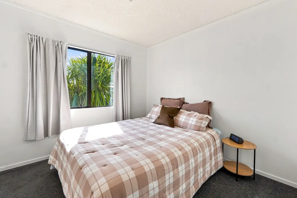 Photos of 35 Domain Road