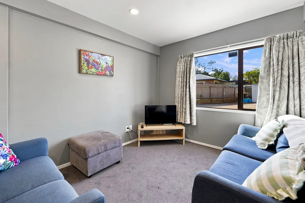 Photos of 35 Domain Road