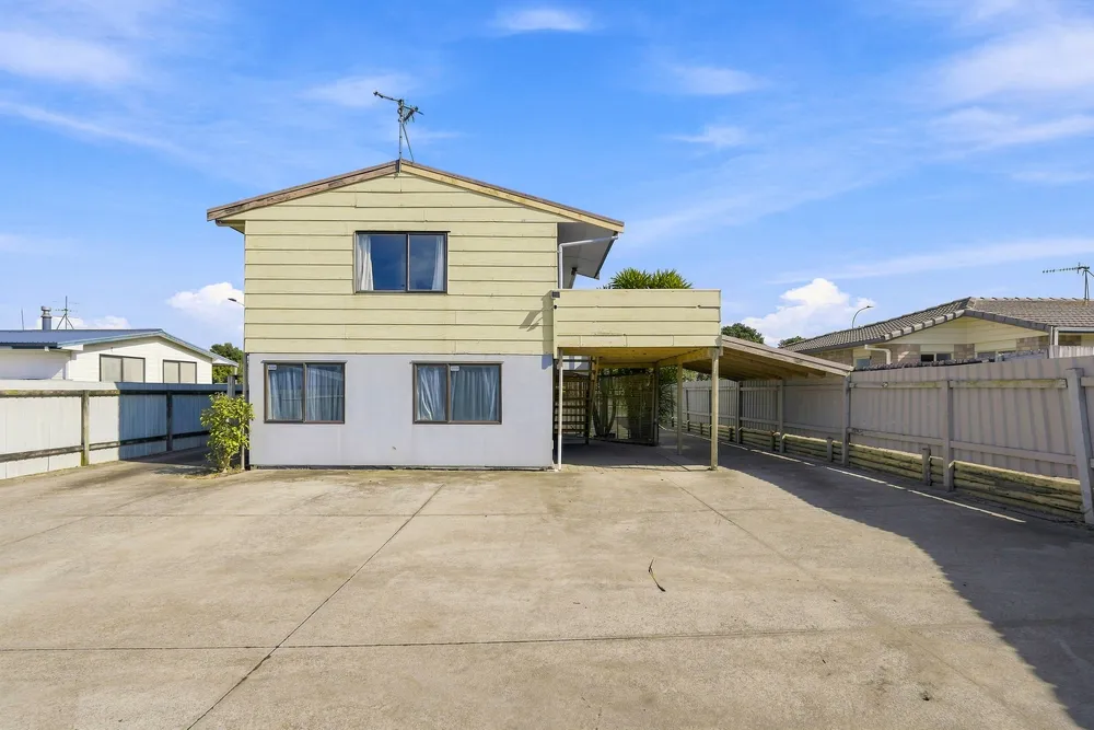 Photos of 35 Domain Road