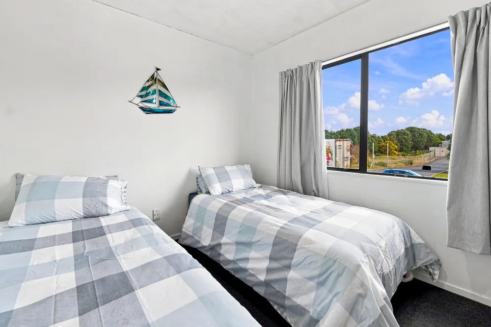 Photos of 35 Domain Road