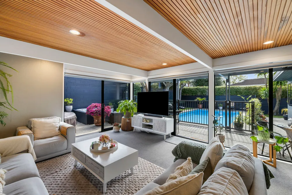 Photos of 18 Archdall Street