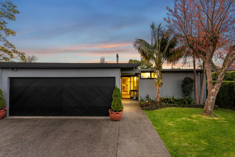Photos of 18 Archdall Street