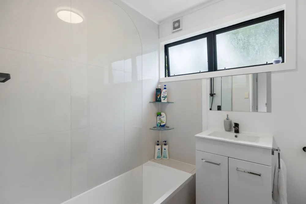 Photos of 18 Archdall Street