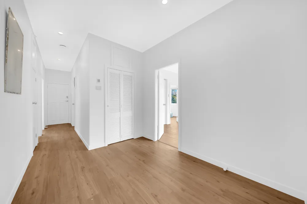 Photos of 1/29 Seymour Avenue