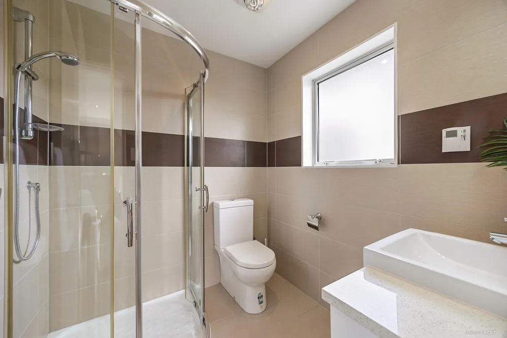 Photos of 80 Kaipatiki Road