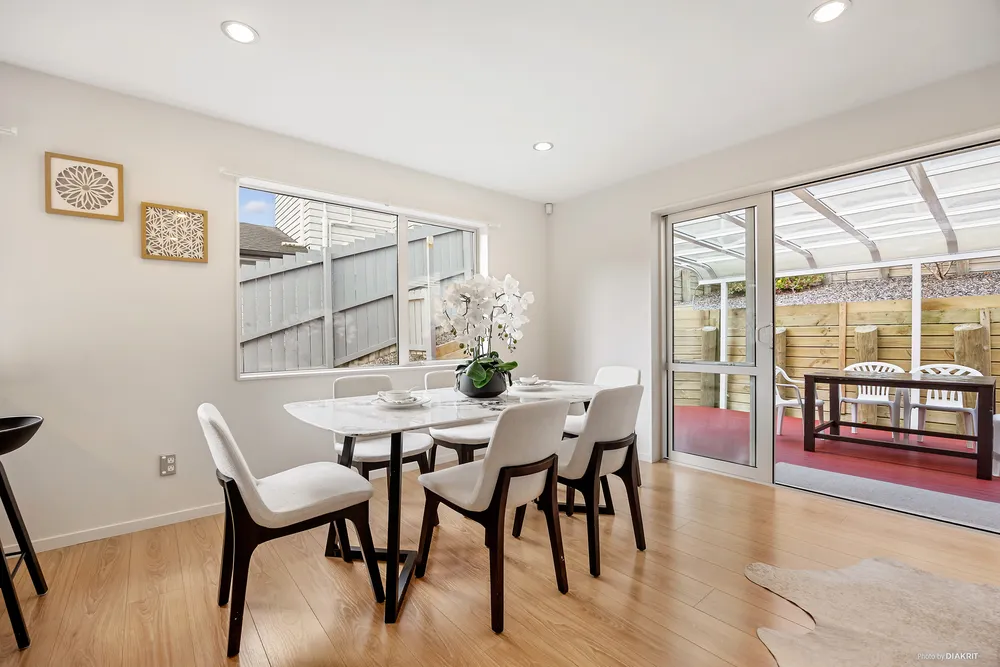 Photos of 80 Kaipatiki Road