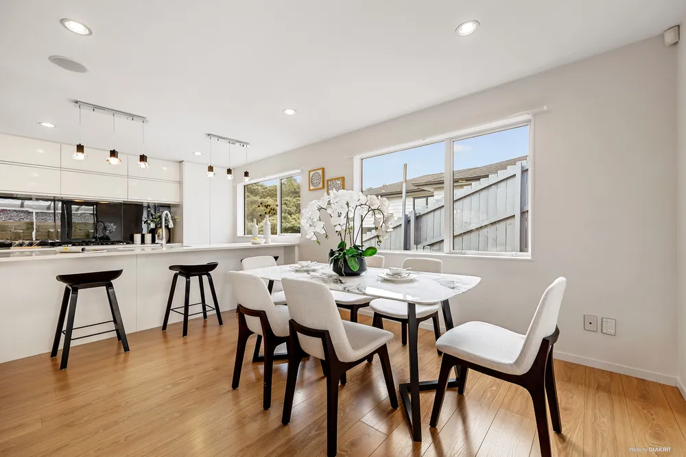 Photos of 80 Kaipatiki Road