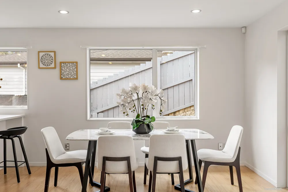 Photos of 80 Kaipatiki Road