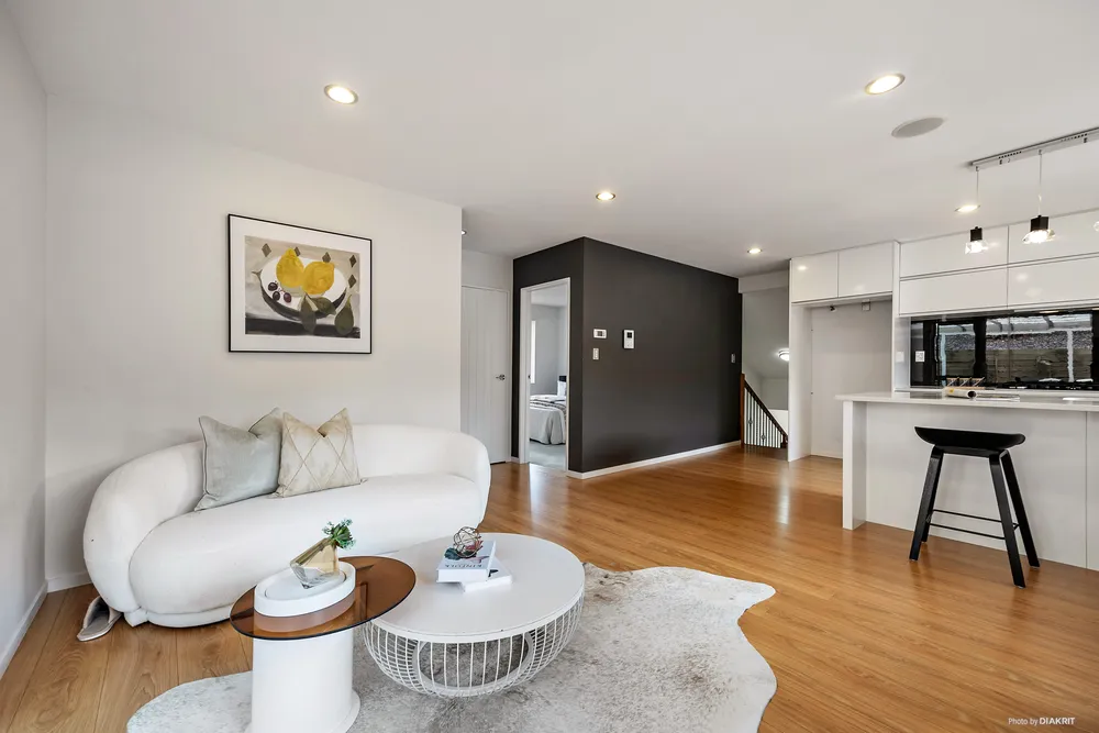 Photos of 80 Kaipatiki Road