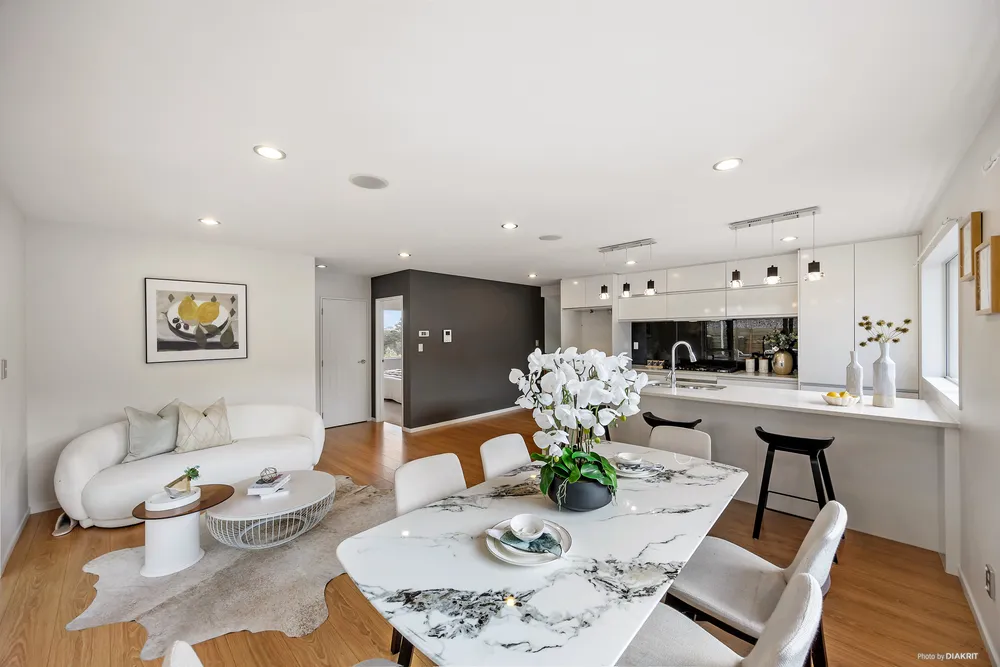Photos of 80 Kaipatiki Road