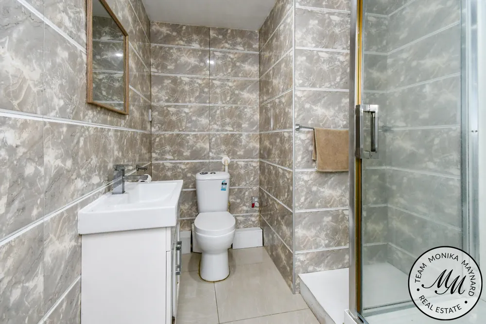 Photos of 36 Eugenia Rise