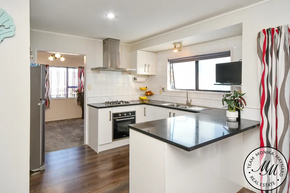 Photos of 36 Eugenia Rise