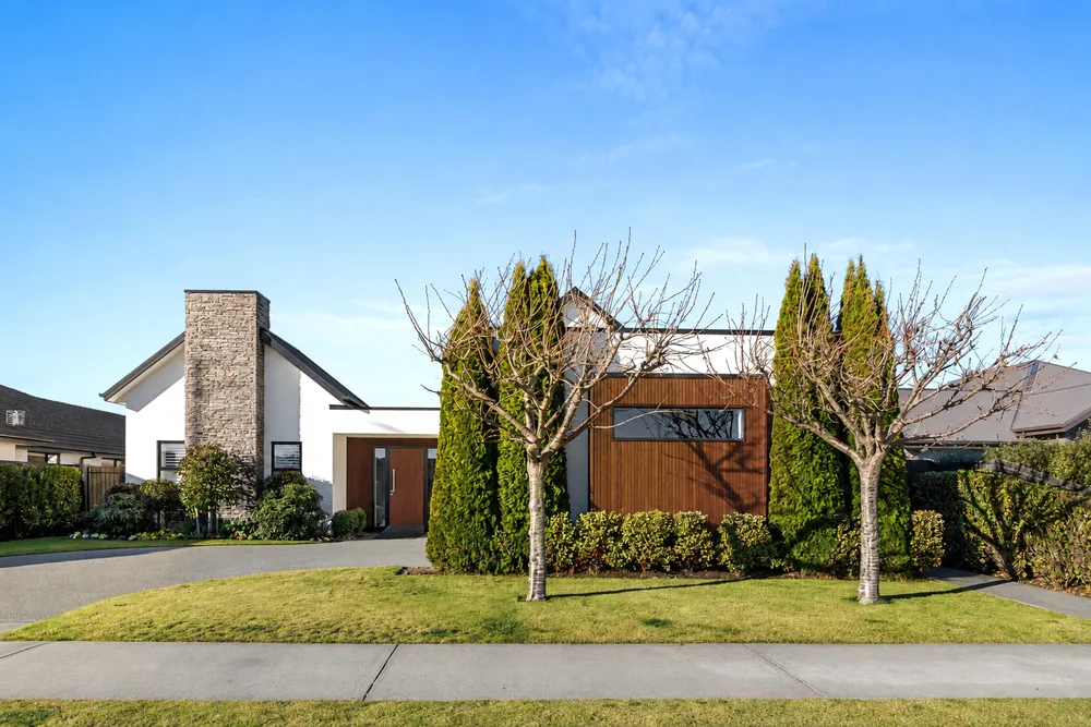 Photos of 49 Vernon Drive