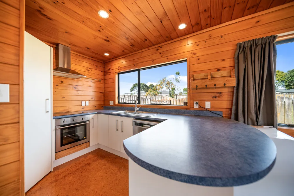Photos of 120A Helvetia Road