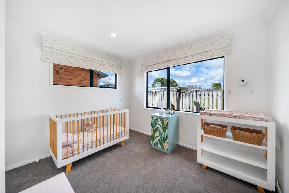 Photos of 120A Helvetia Road