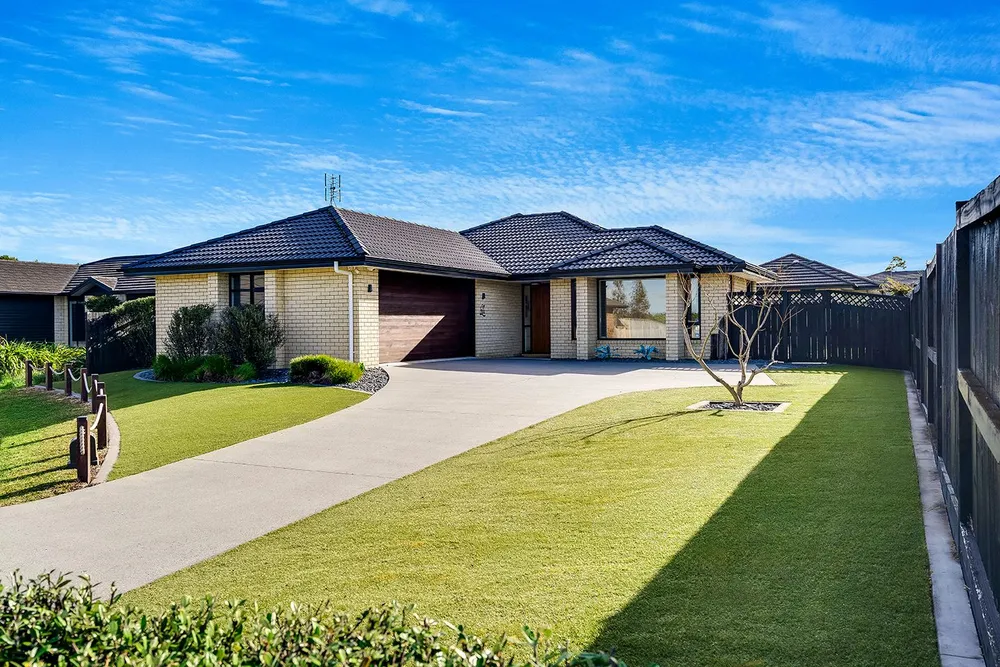 Photos of 18 Kawariki Drive