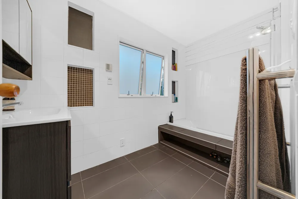 Photos of 32 Athena Drive