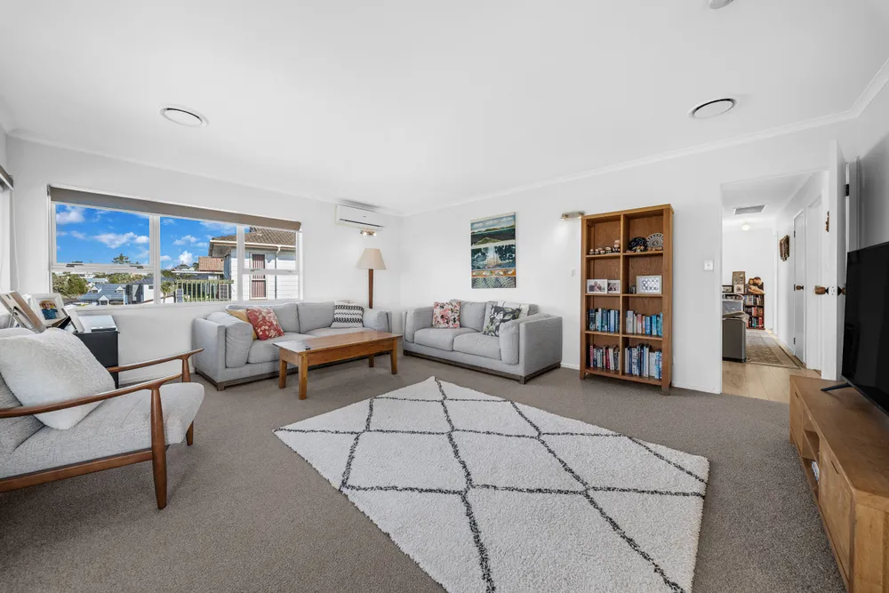 Photos of 32 Athena Drive