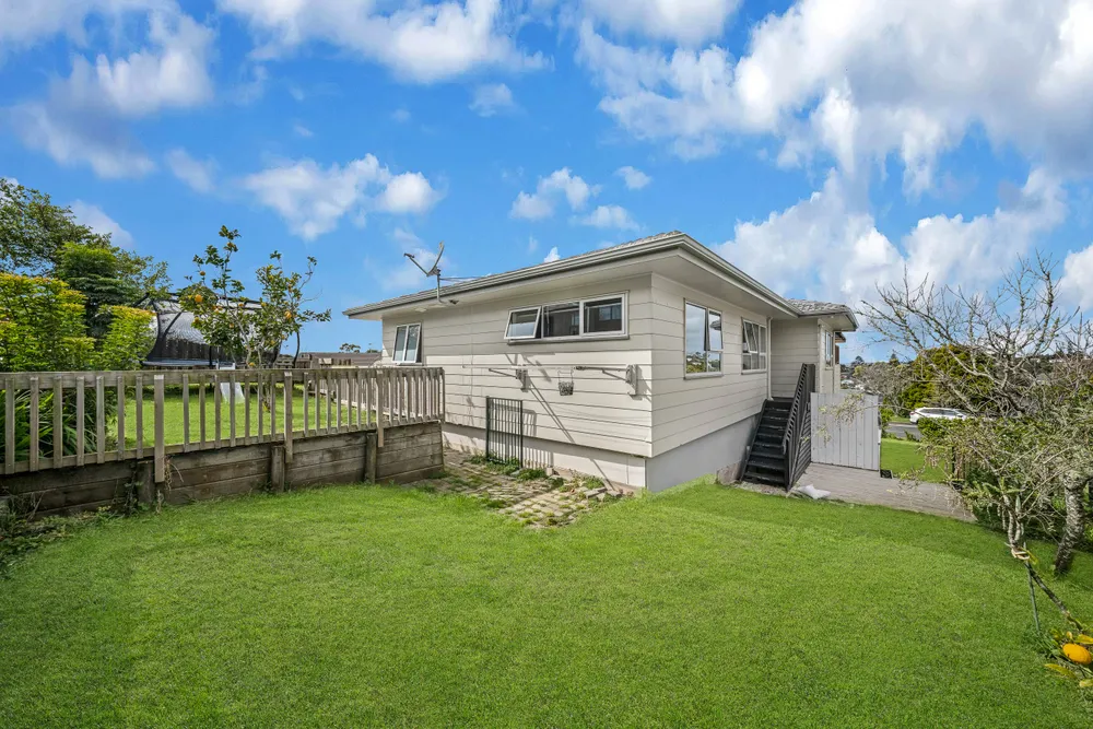 Photos of 32 Athena Drive