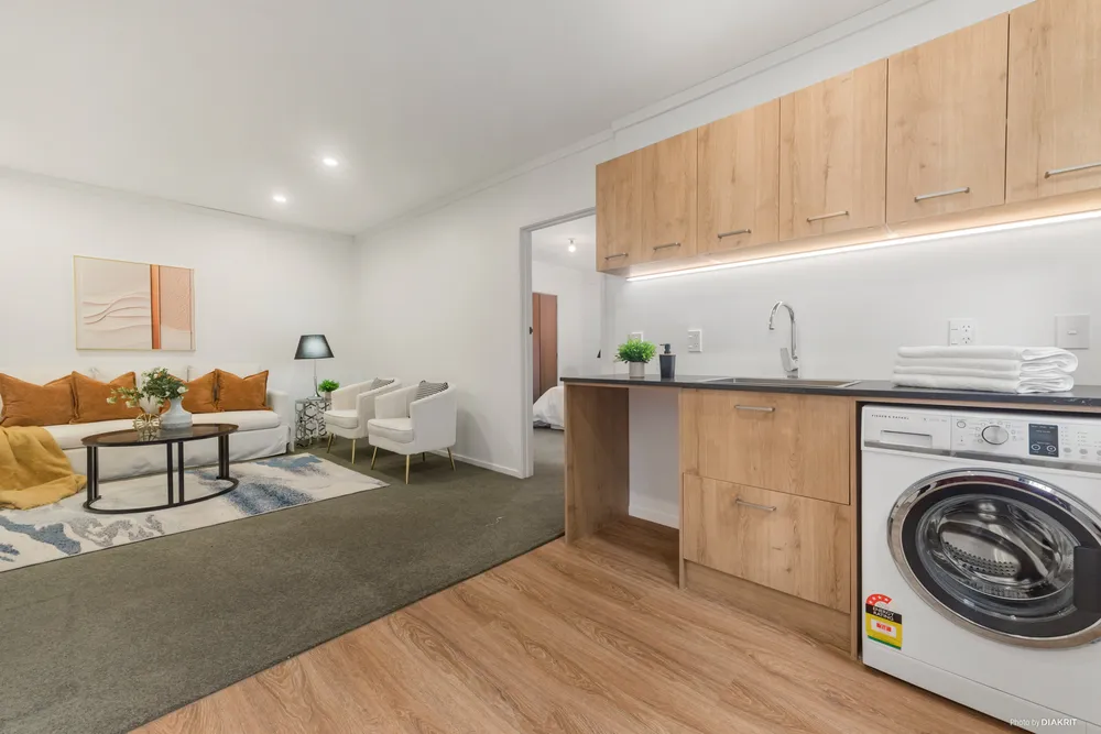 Photos of 42 Coroglen Avenue
