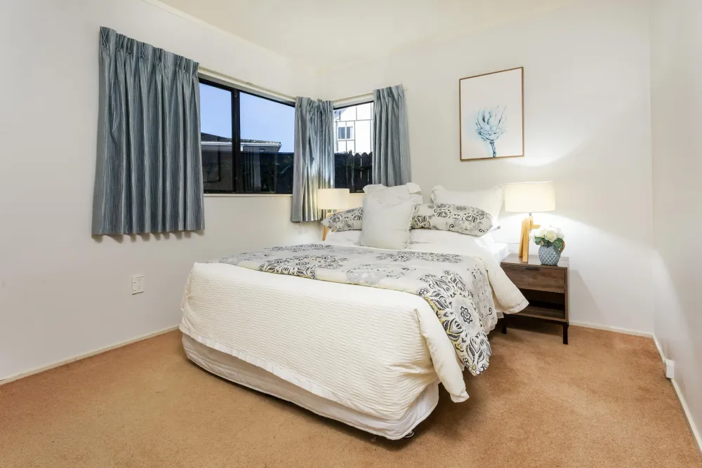 Photos of 2/32 Centorian Drive