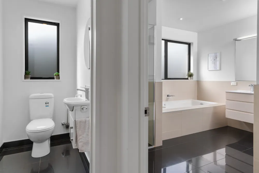 Photos of 1 Findlay Avenue