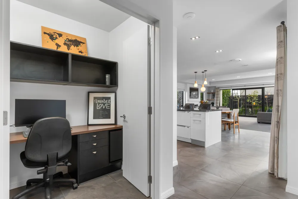 Photos of 1 Findlay Avenue