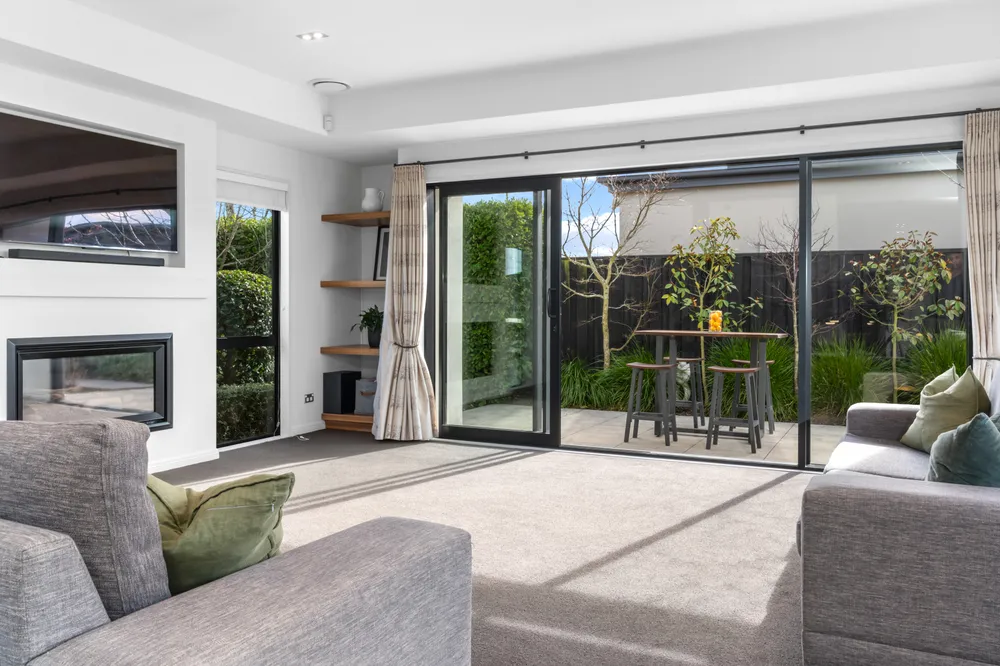 Photos of 1 Findlay Avenue