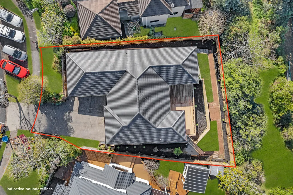 Photos of 115 Bushlands Park Drive