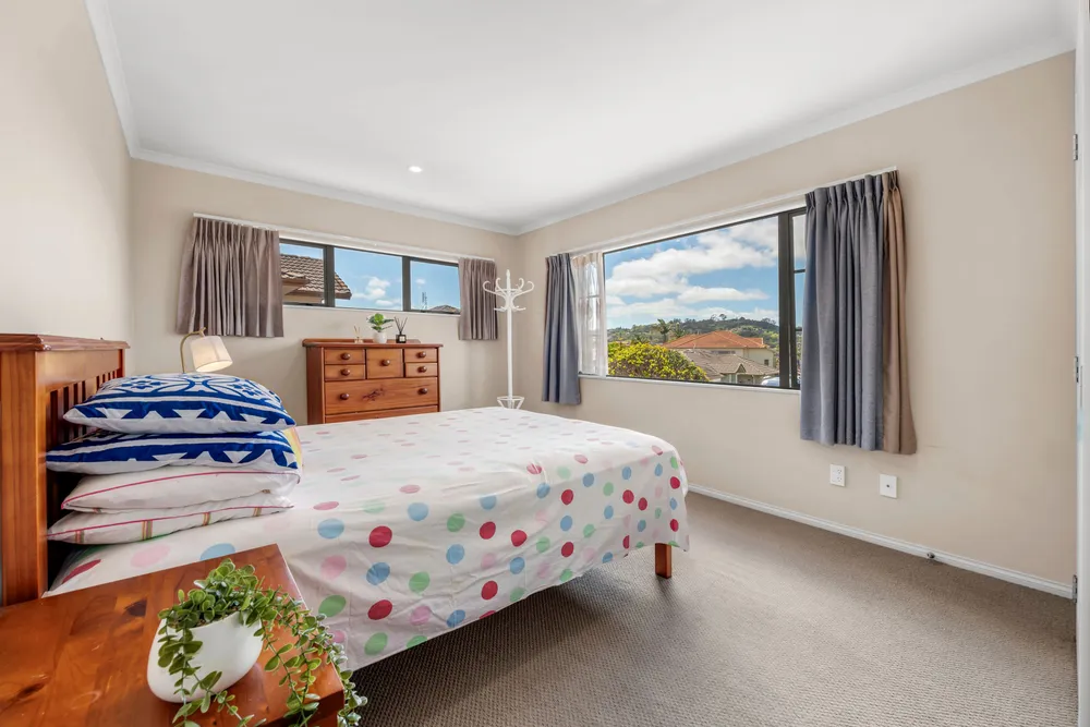 Photos of 21 Speyside Crescent