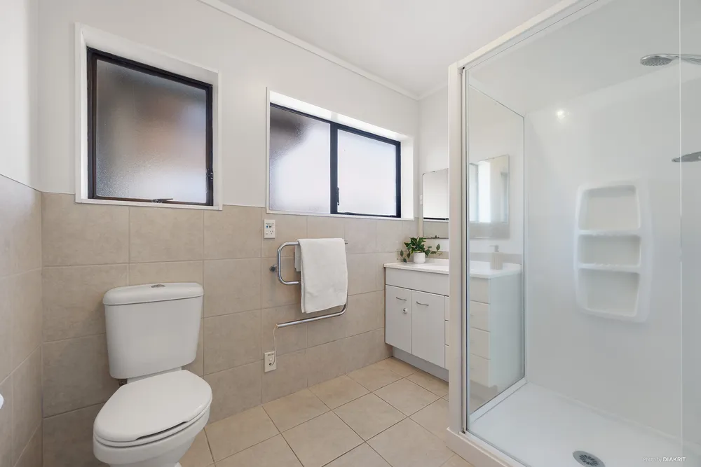 Photos of 1/4 Pukeko Place