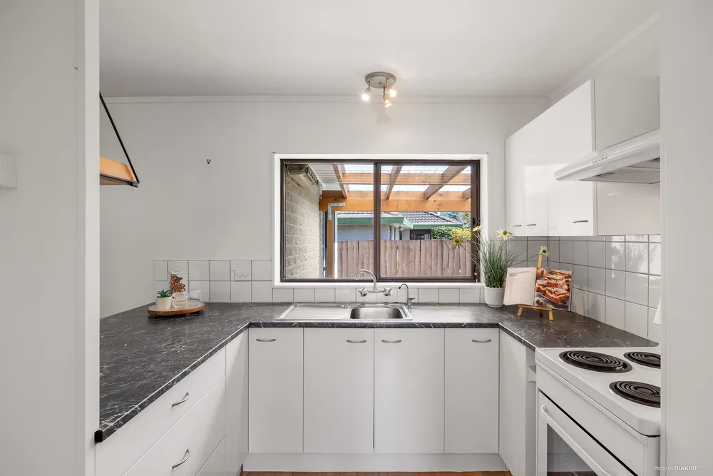 Photos of 1/4 Pukeko Place