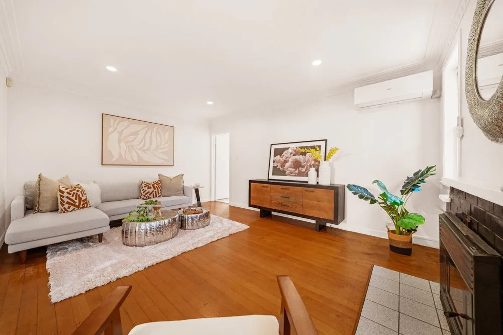 Photos of 22 Harrington Road