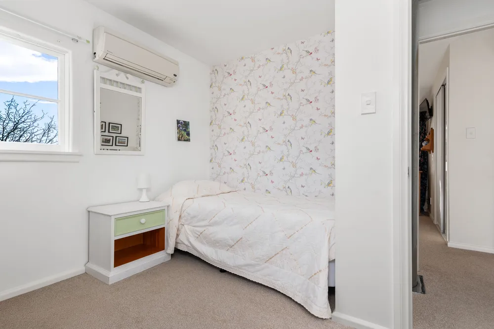 Photos of 17 Kinver Place