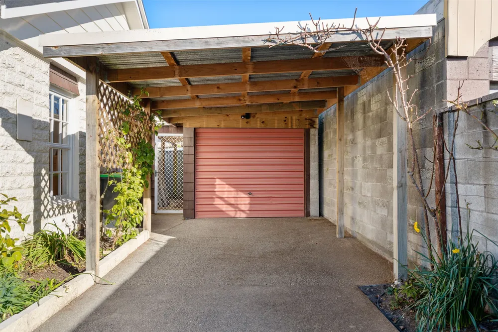 Photos of 17 Kinver Place