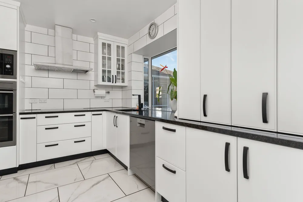 Photos of 17 Kinver Place