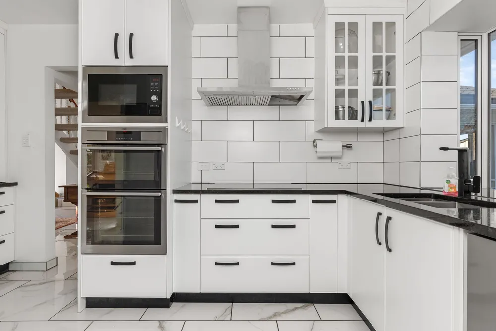Photos of 17 Kinver Place
