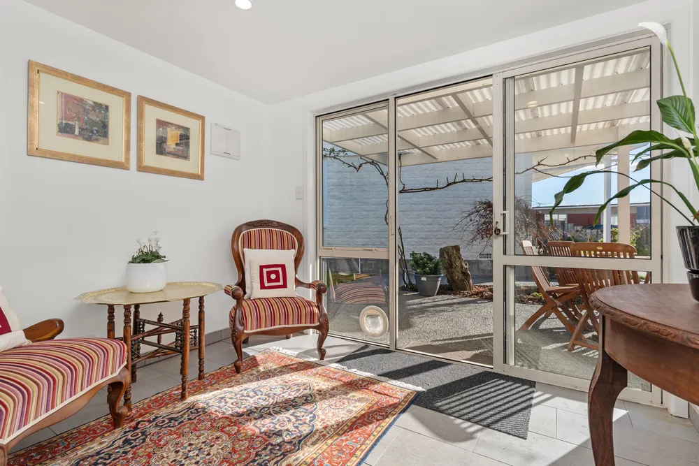 Photos of 17 Kinver Place