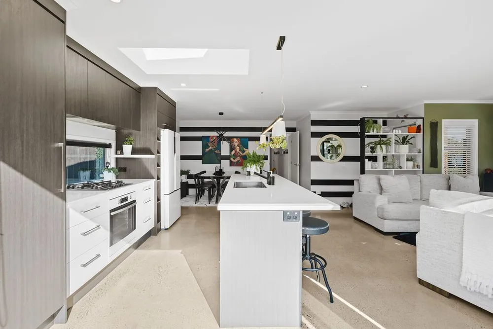 Photos of 3 Katerini Grove