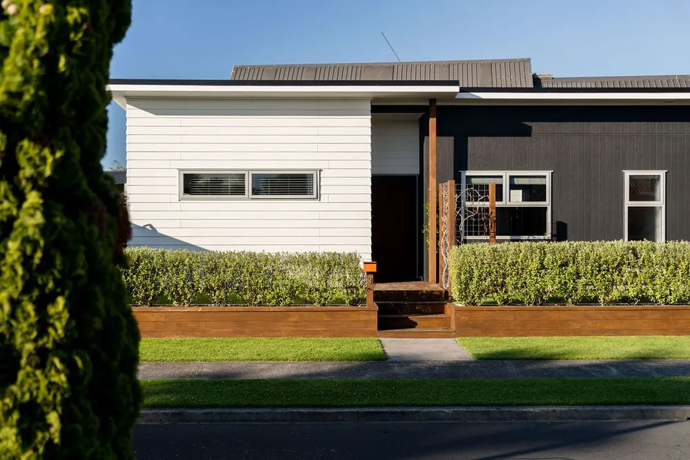 Photos of 3 Katerini Grove