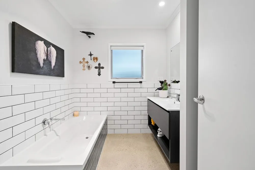 Photos of 3 Katerini Grove