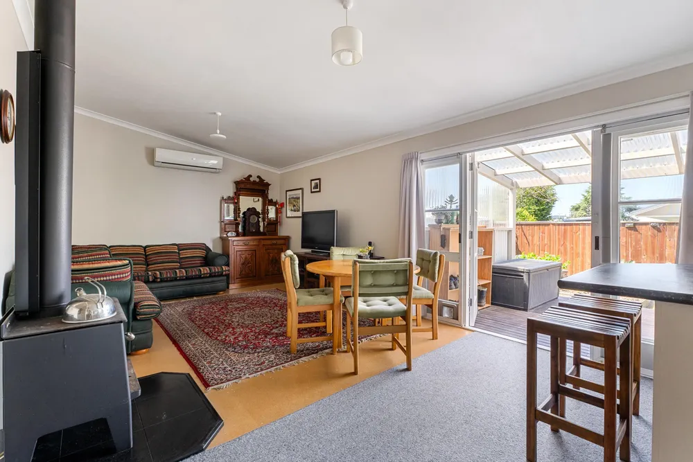 Photos of 30 Cook Street