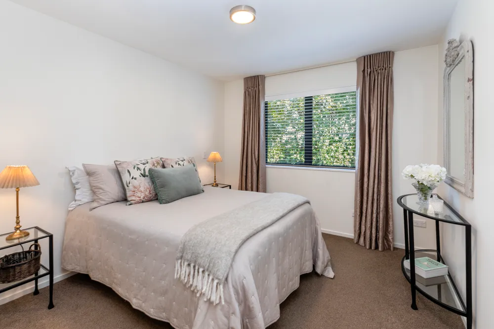 Photos of 92 Rugby Street
