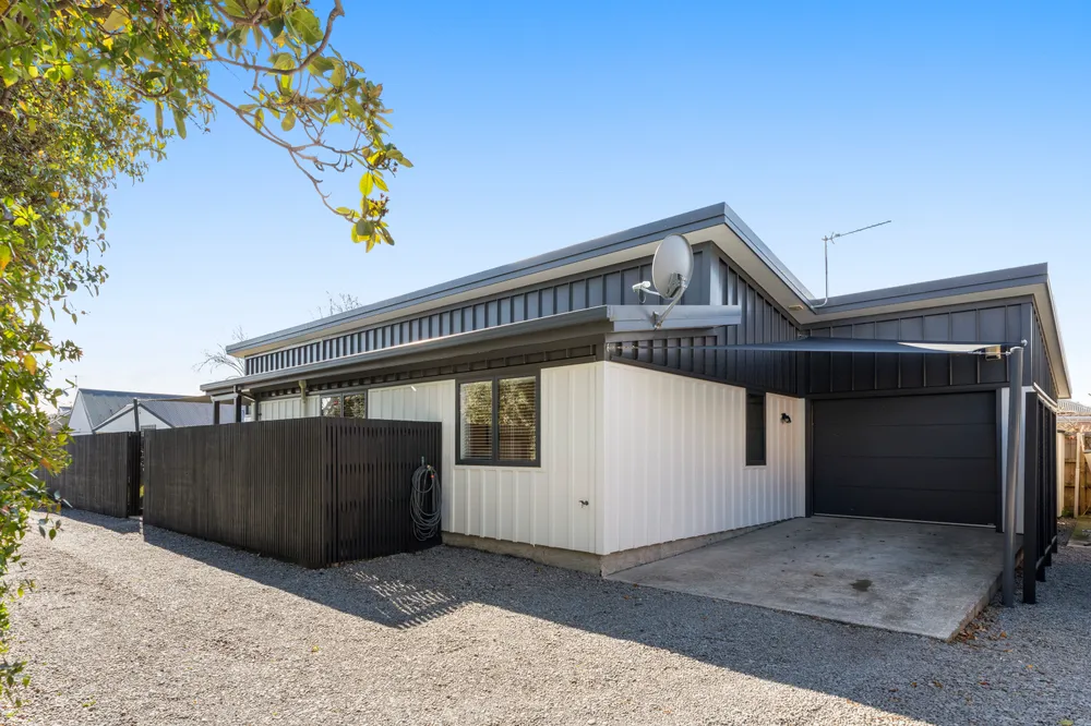 Photos of 92 Rugby Street