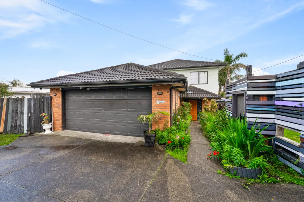 Photos of 81 Royal Road